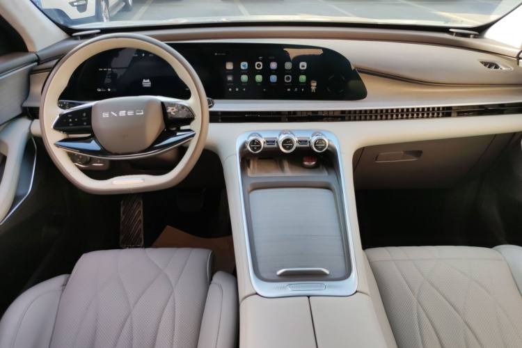 星途 瑶光C-DM 2024款 1.5T 长续航Pro中控内饰7002