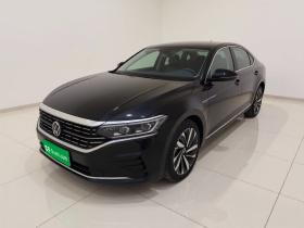 大众 帕萨特 2022款 330TSI 豪华版