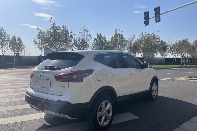 日产 逍客 2022款 2.0L CVT XV智享版车身外观6008