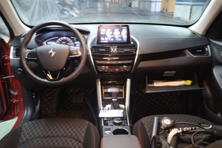 宝沃BX3 2020款 20TGDI 两驱自动舒适型中控内饰12