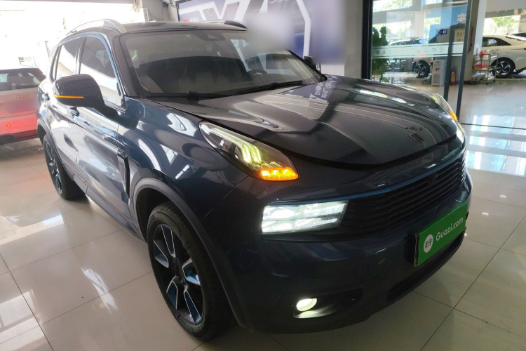 领克01 2019款 2.0T 两驱耀Pro版 国VI车身外观3