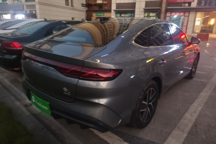 比亚迪 秦L 2025款 DM-i 智驾版 120KM领先型车身外观6005