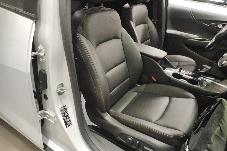 雪佛兰 迈锐宝XL 2022款 Redline 550T 自动锐联版局部细节41