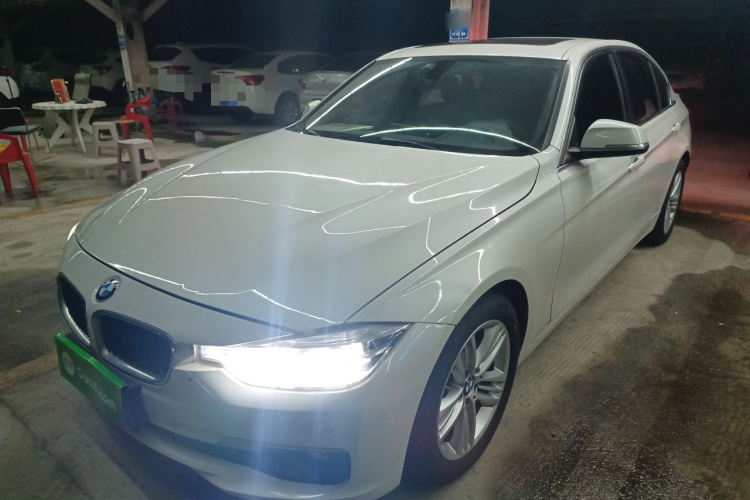 宝马3系 2017款 320Li 时尚型车身外观1