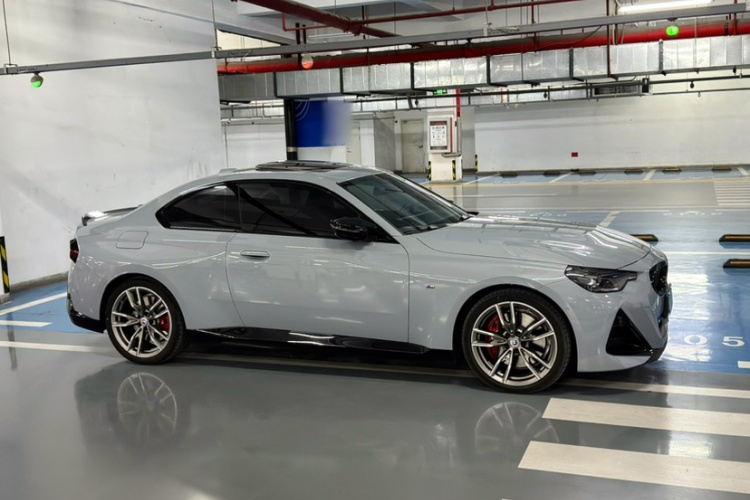 宝马2系(进口) 2023款 M240i车身外观6001