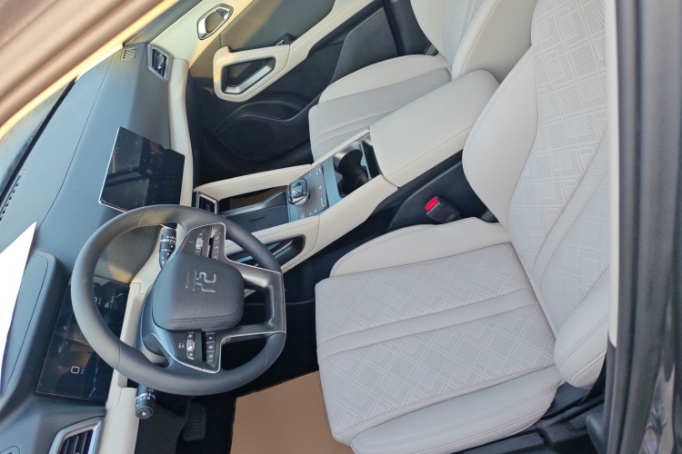 比亚迪 元UP 2024款 301KM 领先型局部细节19