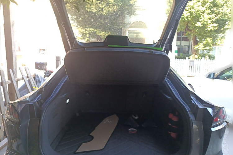 深蓝汽车 深蓝SL03 2022款 1.5L 1200增程版中控内饰23