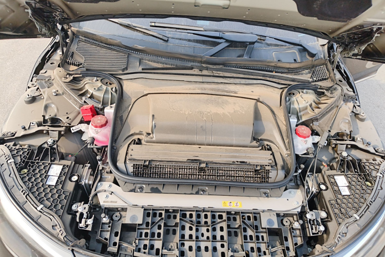 奔驰EQE 2025款 500 4MATIC 先锋版局部细节24