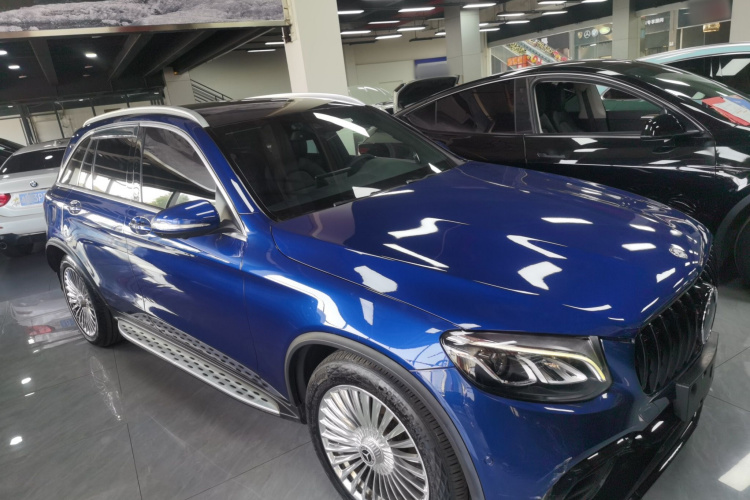 奔驰GLC 2016款 GLC 260 4MATIC 动感型车身外观3