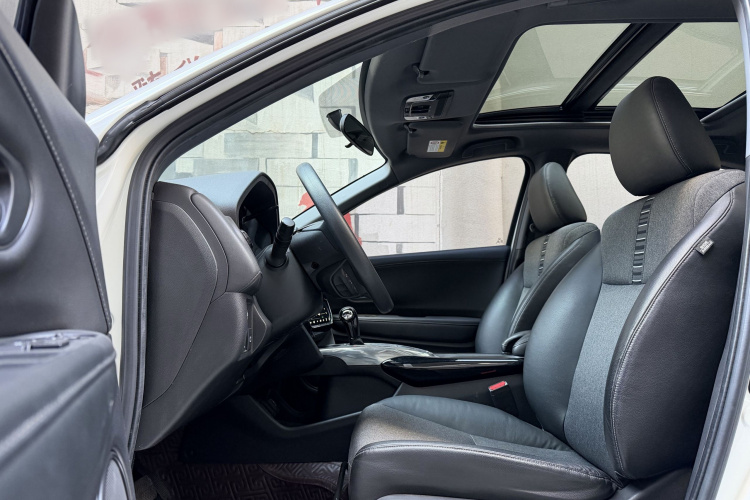 本田XR-V 2020款 220TURBO CVT豪华版中控内饰7001