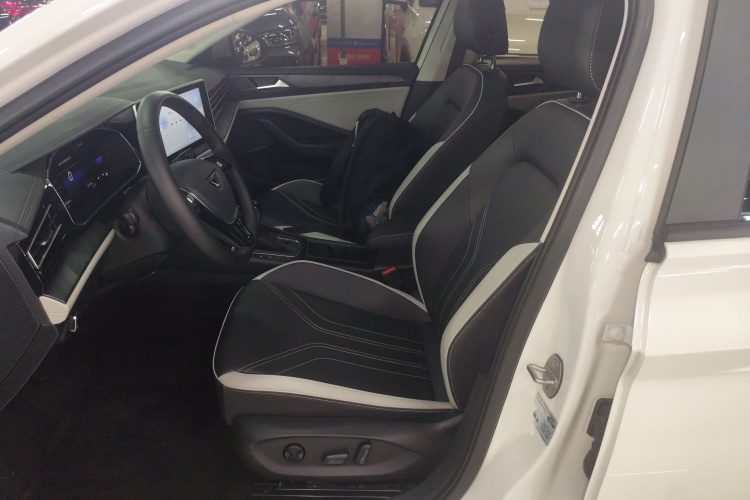 捷达VA7 2025款 1.4T 先到先得版中控内饰19