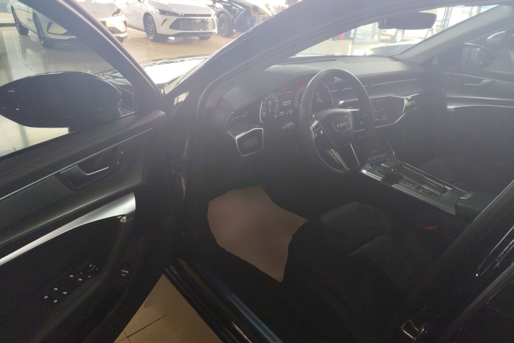 奥迪A6L 2019款 45 TFSI 臻选致雅型中控内饰20
