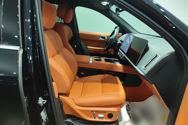 理想汽车 理想L6 2025款 Pro 智能焕新版局部细节41