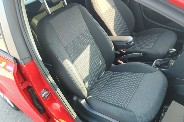 大众 Polo 2014款 1.6L 自动舒适版局部细节41