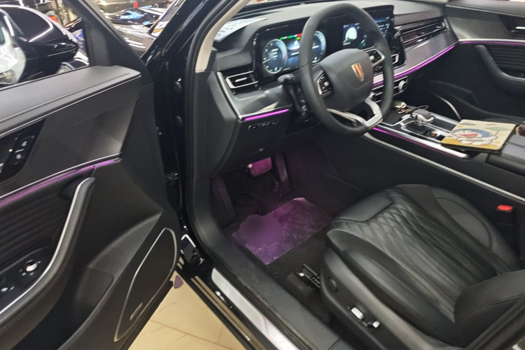 红旗HS5 2023款 2.0T 四驱旗享Pro版中控内饰20