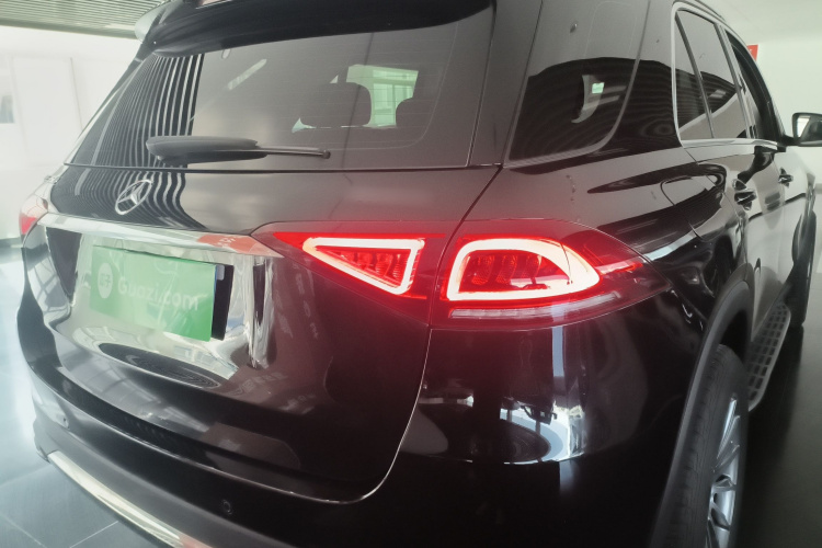 奔驰GLE 2020款 GLE 350 4MATIC 动感型车身外观6006