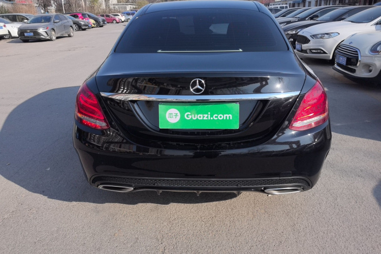 奔驰C级 2017款 改款 C 180 L 动感型运动版车身外观6