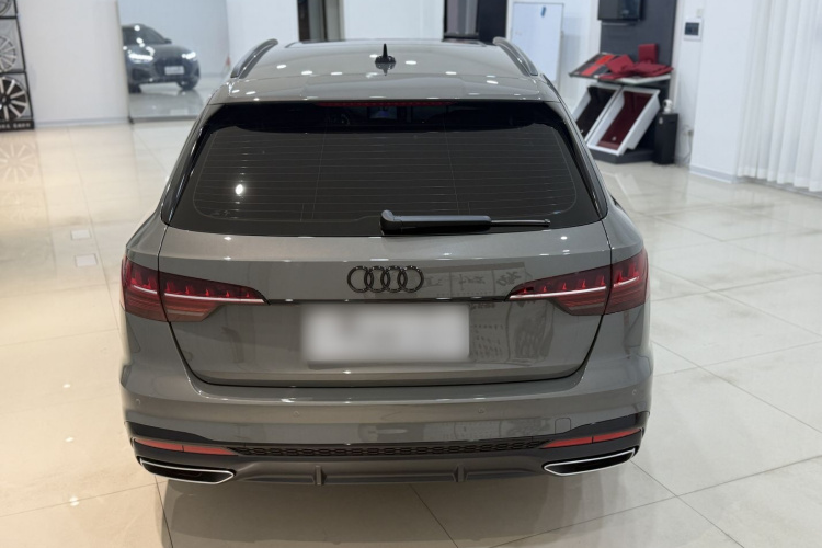 奥迪A4(进口) 2024款 Avant 40 TFSI 时尚运动型车身外观6004