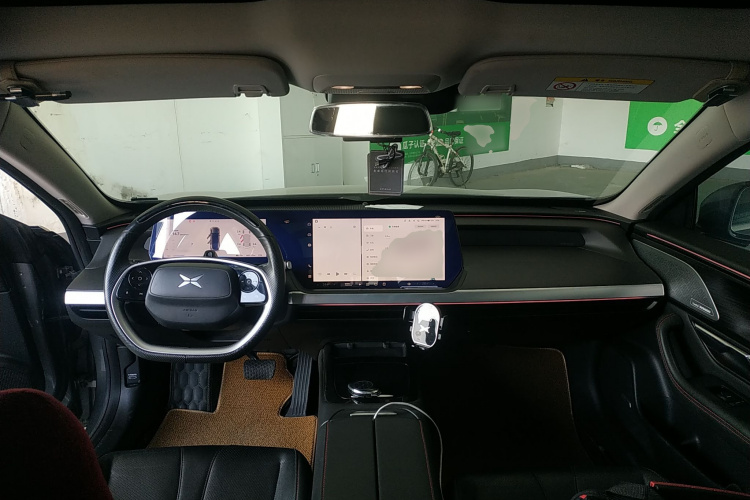小鹏P7 2020款 670N中控内饰7002