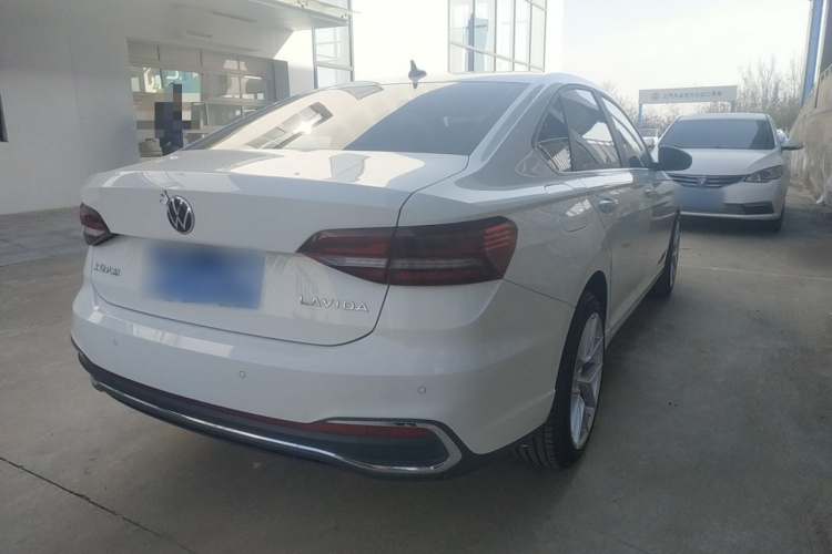 大众 朗逸 2024款 1.5L 自动五百万版车身外观7