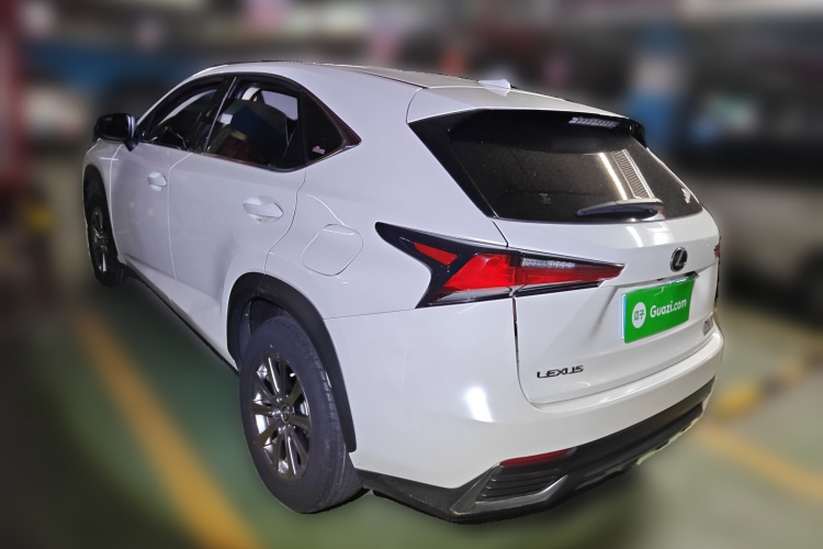 雷克萨斯NX 2017款 200 前驱 锋行版车身外观6003