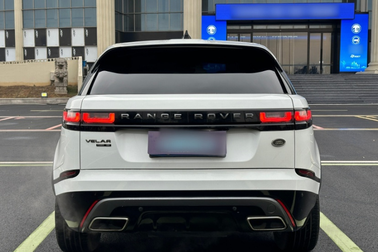 路虎 揽胜星脉 2018款 P380 R-DYNAMIC SE车身外观6001