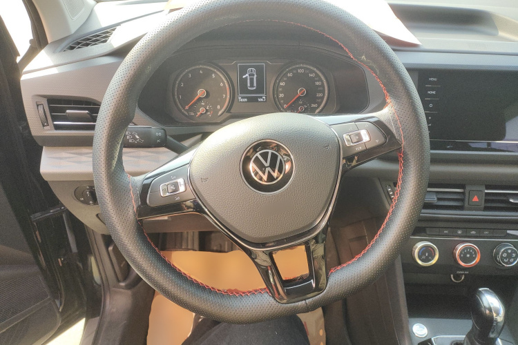 大众 途岳 2021款 280TSI 两驱风尚版中控内饰13