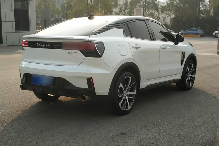 领克05 2020款 2.0TD 四驱劲Halo车身外观6005