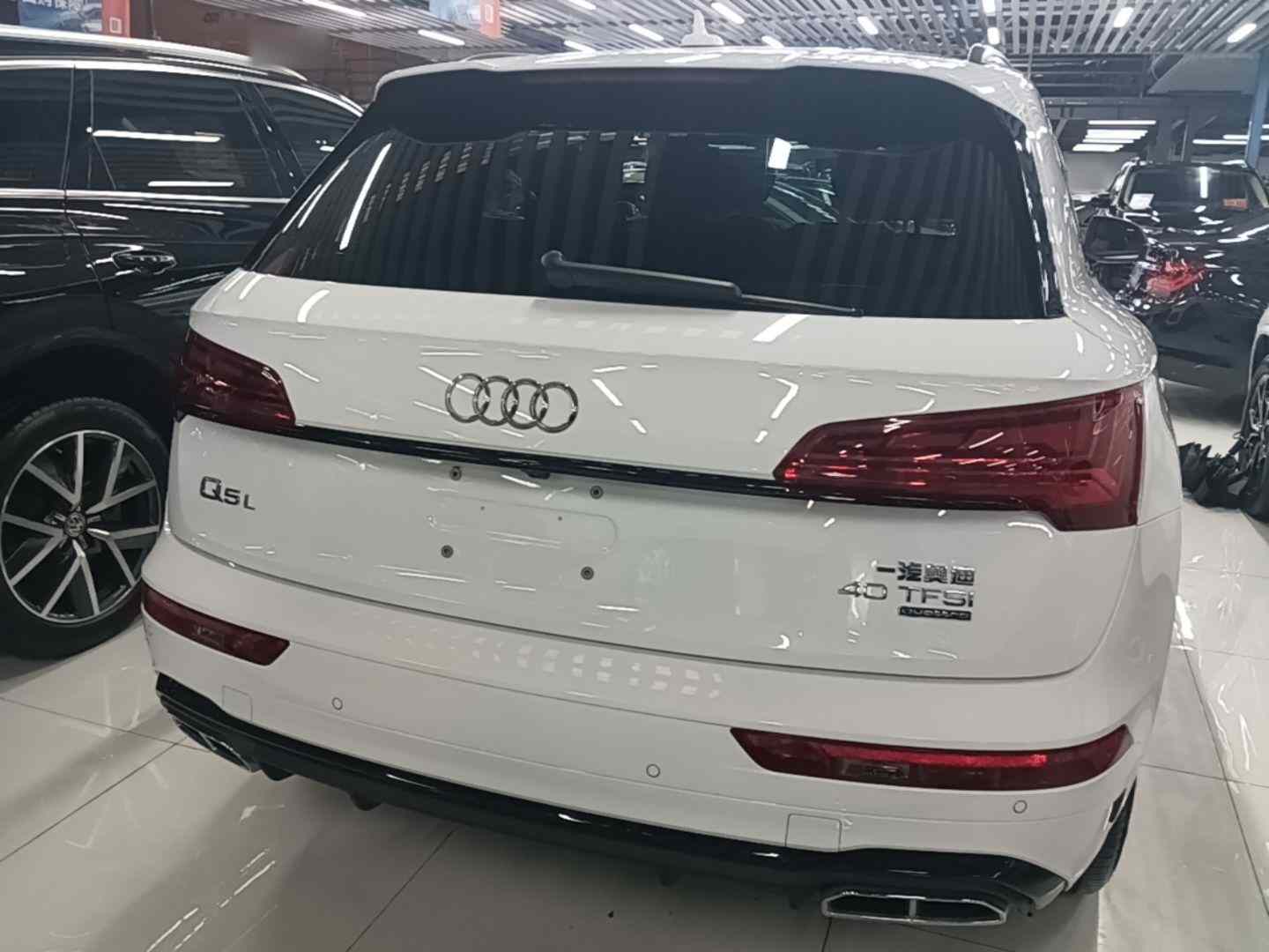 奥迪Q5L 2024款 40 TFSI 豪华动感型(3)