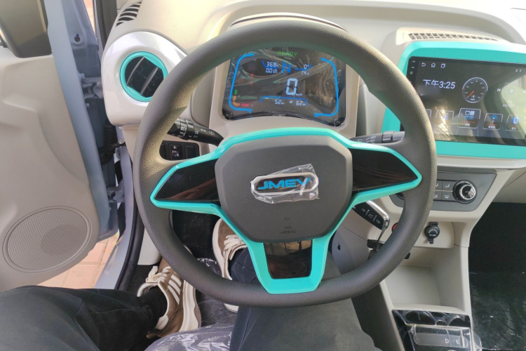 江铃集团新能源 易至EV2 2026款 PLUS+ 舒适型中控内饰13