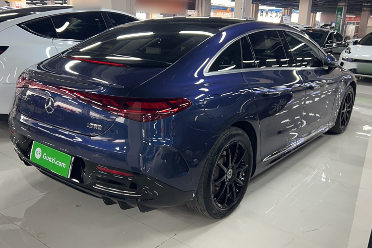 奔驰EQE 2022款 350 先锋版车身外观6005