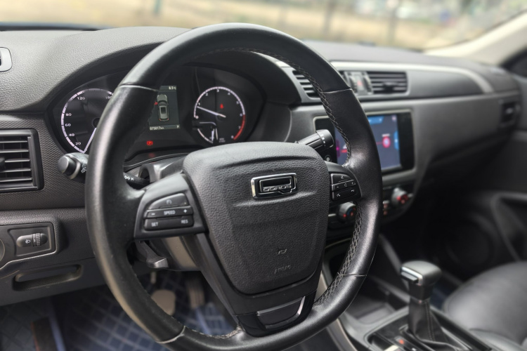 观致5 2018款 改款 1.6T 自动领先型中控内饰7005