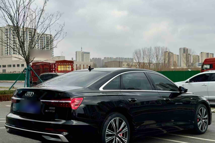 奥迪A6L 2023款 40 TFSI 豪华动感型车身外观6004