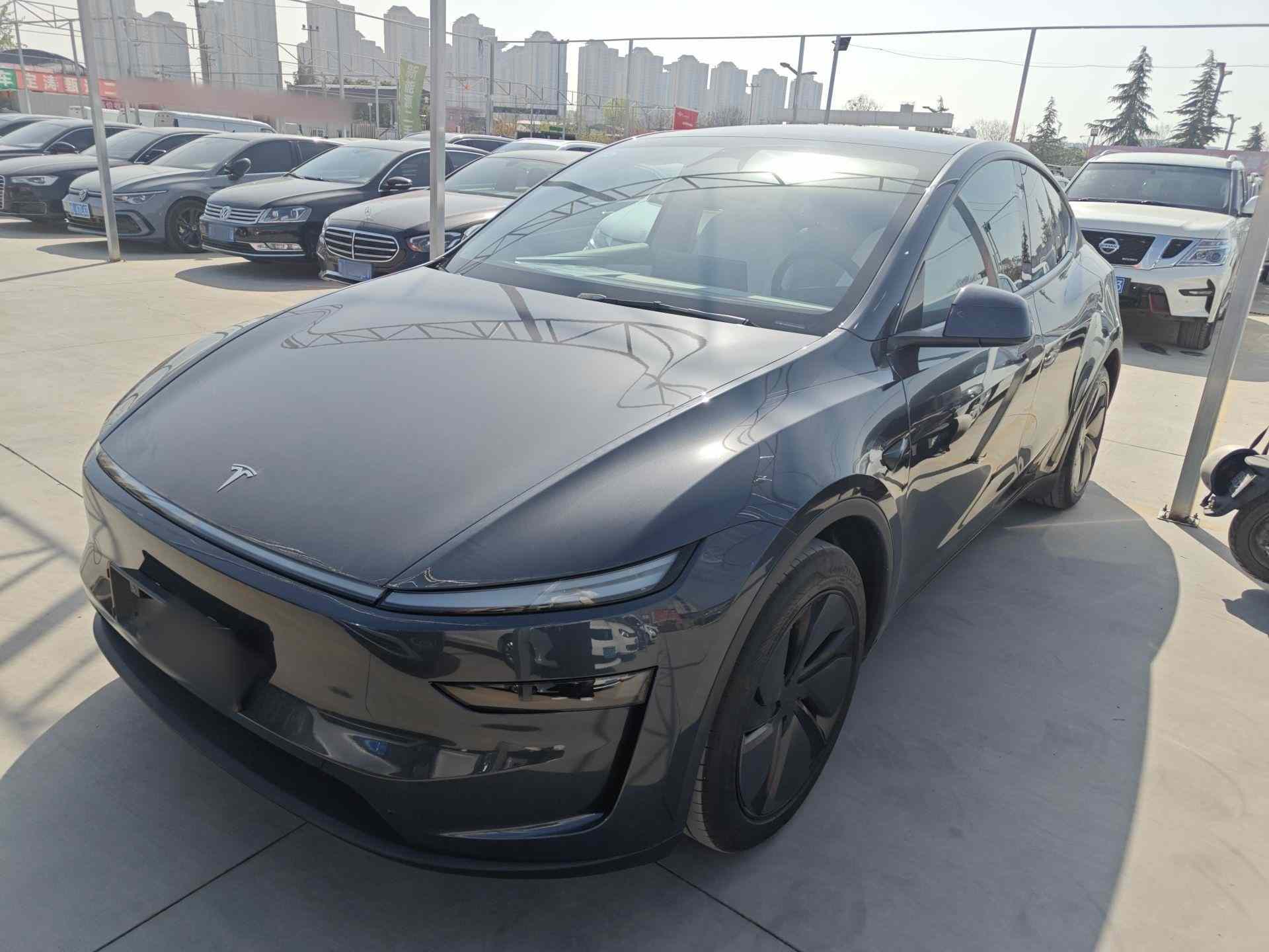 特斯拉 Model Y 2025款 后轮驱动 首发版(2)