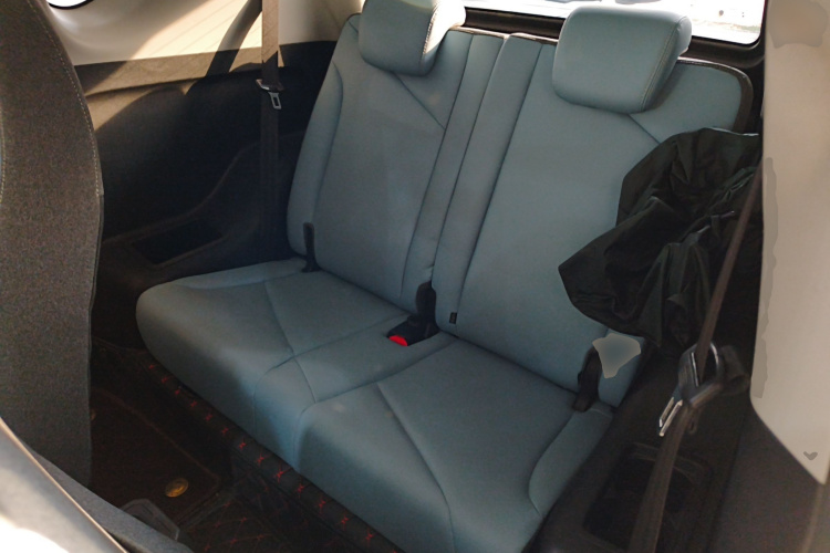 奇瑞 小蚂蚁 2022款 甜粉款 半糖版 磷酸铁锂 29.2kWh 30kW 301km中控内饰21