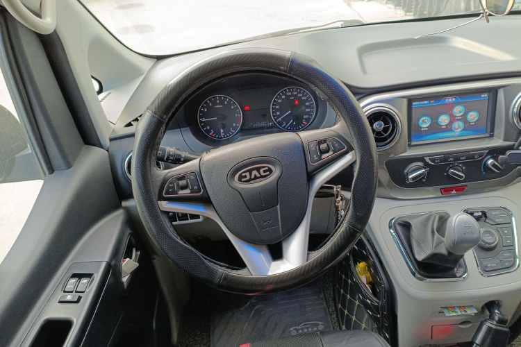 江淮瑞风 瑞风M3 2019款 宜家版 1.8L 豪华智能型局部细节13