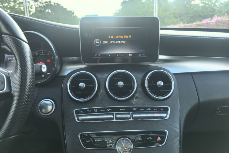 奔驰C级 2016款 C 200 L 运动型中控内饰7009