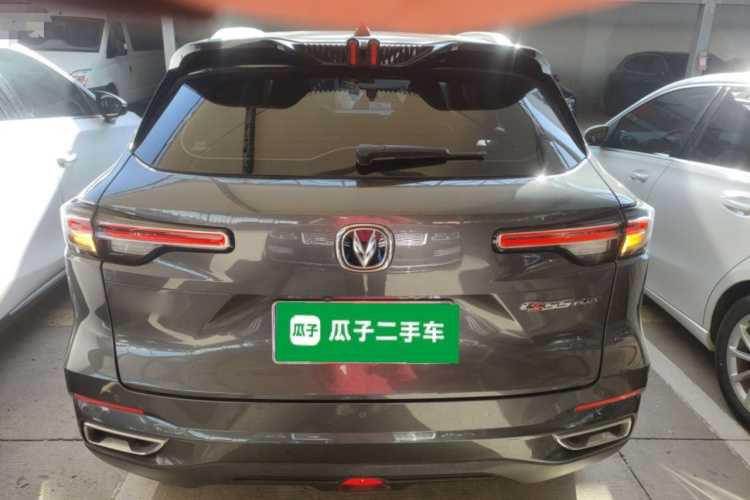 长安CS55PLUS 2022款 第二代 1.5T DCT尊贵型车身外观6