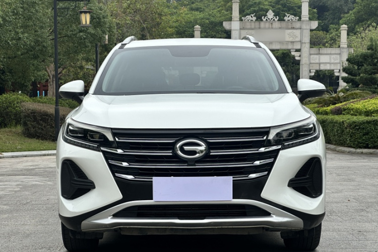 广汽传祺 传祺GS4 2020款 270T 自动豪华智联版车身外观6002