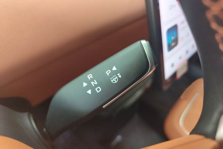 长安启源E07 2025款 纯电 四驱 90kWh Ultra高性能版局部细节18