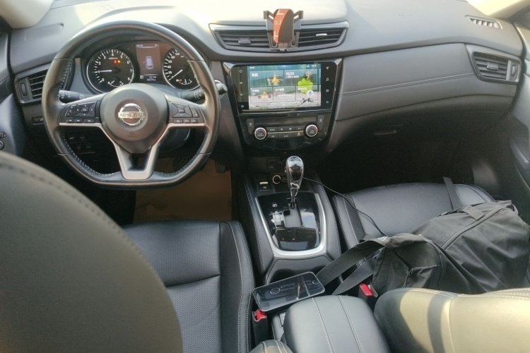 日产 奇骏 2019款 2.5L CVT智联豪华版 4WD中控内饰12