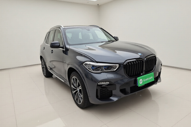 宝马X5(进口) 2020款 xDrive40i M运动套装车身外观3