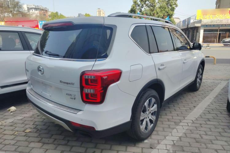 广汽传祺 传祺GS7 2017款 320T 两驱豪华智联型车身外观7