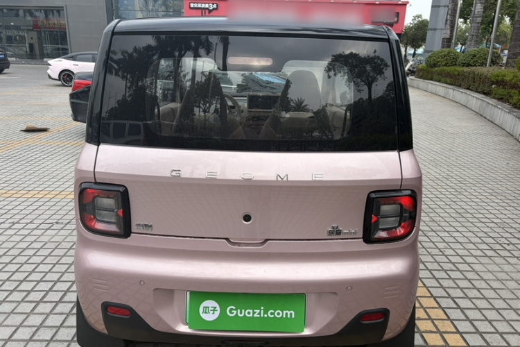 吉利银河 2023款 熊猫mini 200km 耐力熊车身外观6005