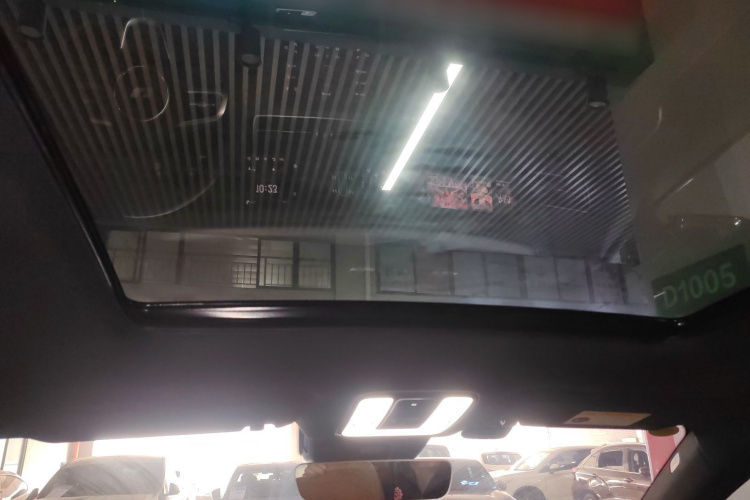 理想汽车 理想ONE 2021款 增程6座版局部细节22