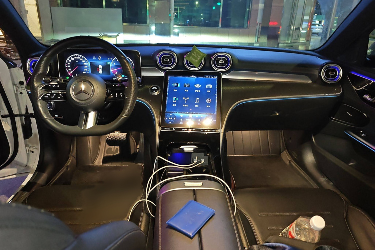 奔驰C级 2022款 改款 C 260 L 运动版中控内饰7002