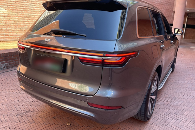 理想汽车 理想ONE 2020款 增程6座版车身外观6002