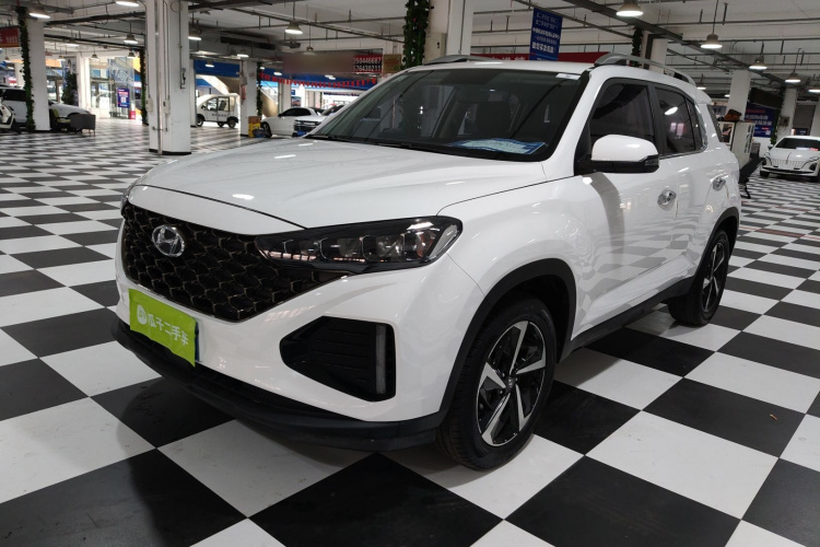 北京现代ix35 2021款 2.0L 自动两驱GLS领先版车身外观1