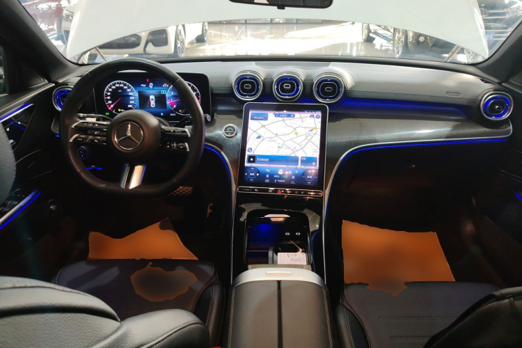 奔驰C级 2023款 改款 C 260 L 运动版 4MATIC中控内饰7002