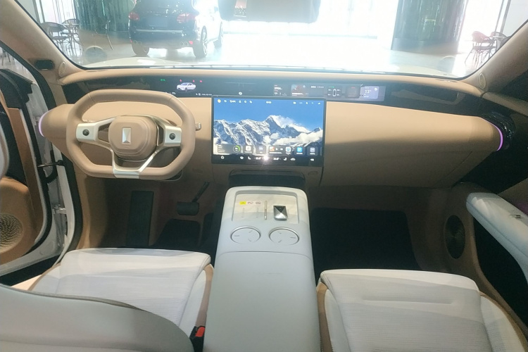 阿维塔07 2024款 Max纯电版中控内饰12